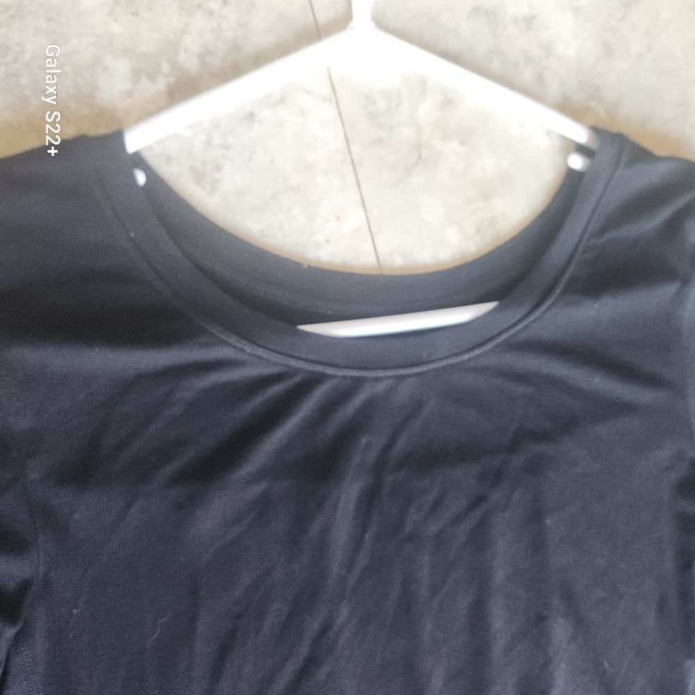 T62  Zyia Active black athletics activate long sleeved top Size Medium - Picture 8 of 15